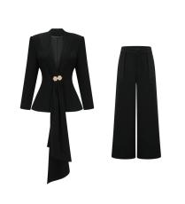 طقم من Miss Rosier 