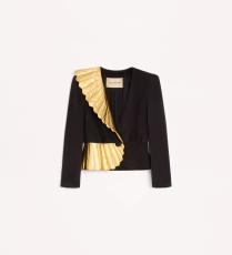 جاكيت من Valentino 