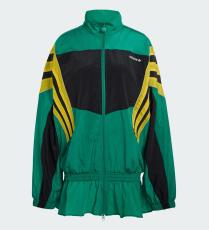 جاكيت من Adidas