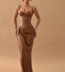 فستان من Ballbella