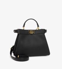 حقيبة من Fendi