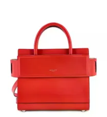 حقيبة من Givenchy