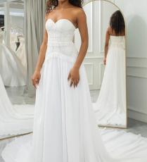فستان من Koutun Dress