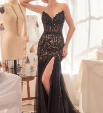  فستان من The Dress Outlet