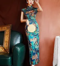 فستان من Weqipao