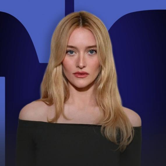 سارة بيدجون نجمة مسلسل Love Story