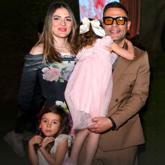 محمد إمام وعائلته