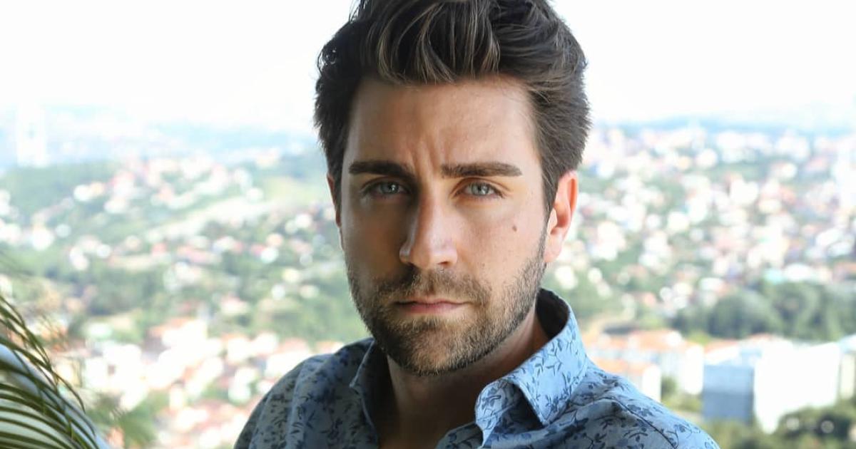 Caglar Ertugrul في لقاء لأول مرة في الوطن العربي Et بالعربي