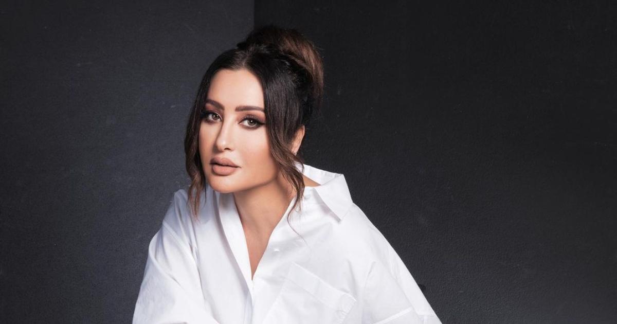 لطيفة تنعي شقيقها بكلمات مؤثرة و تامر حسني، أحمد السقا، دنيا سمير غانم، نسرين طافش، وسوسن بدر وغيرهم يقدمون لها التعازي 