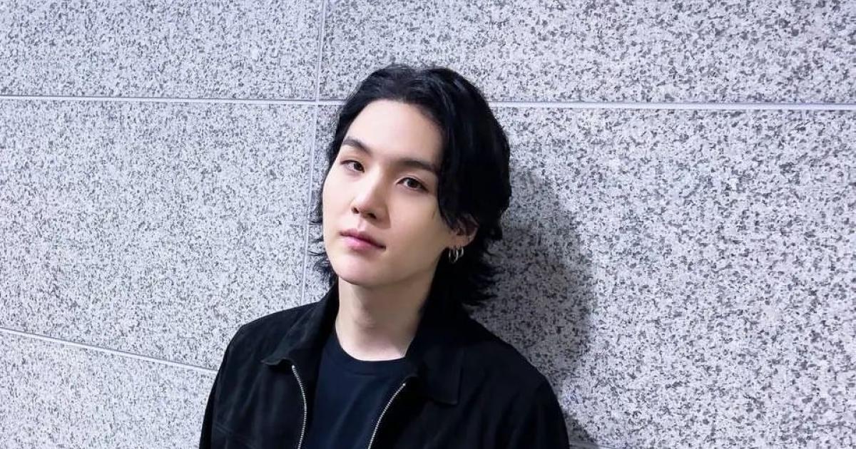 شوقا من BTS يواجه مطالبات بمنعه من الظهور على KBS بعد مخالفته للقيادة تحت تأثير الكحول أثناء خدمته العسكرية البديلة 