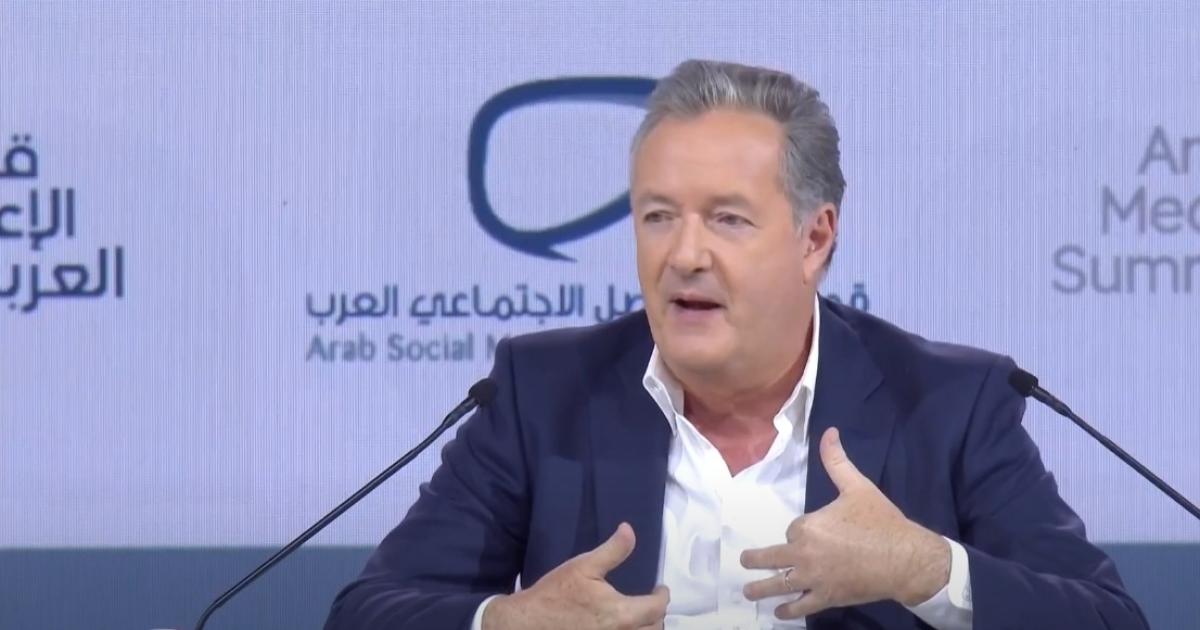 "الشباب هم البوصلة.. ومن لا يرى ذلك، فليخرج من اللعبة" بأسلوبه الحاد وطرح الجريء بيرس مورغان يخطف الأضواء ضمن فعاليات قمة الإعلام العربي