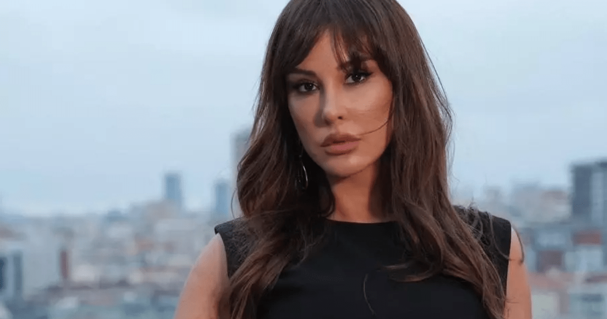 إبرو ديستان Ebru Destan تعود بعد غياب 8 سنوات بدور "نجلا" في الموسم الثاني من مسلسل حلم أشرف Eşref Rüya ، لتكون العقل المدبّر ل خضر 