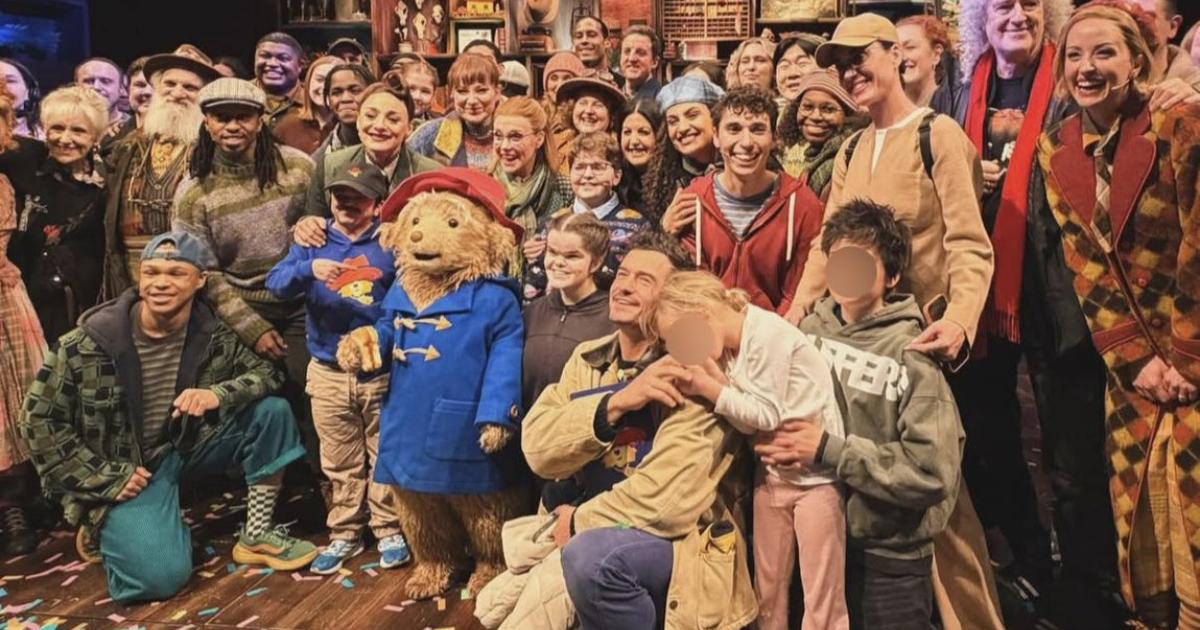 كاتي بيري و أورلاندو بلوم يجتمعان بعد الإنفصال برفقة ابنتهما | ET بالعربي