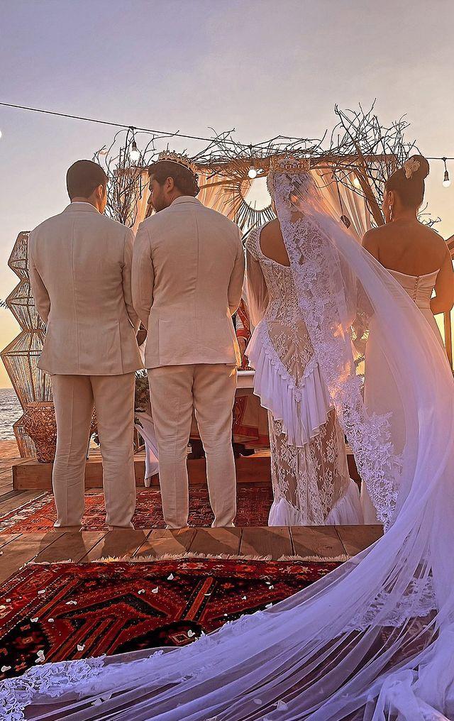 صور حفل زفاف كارول بو خالد وأنس طيارة