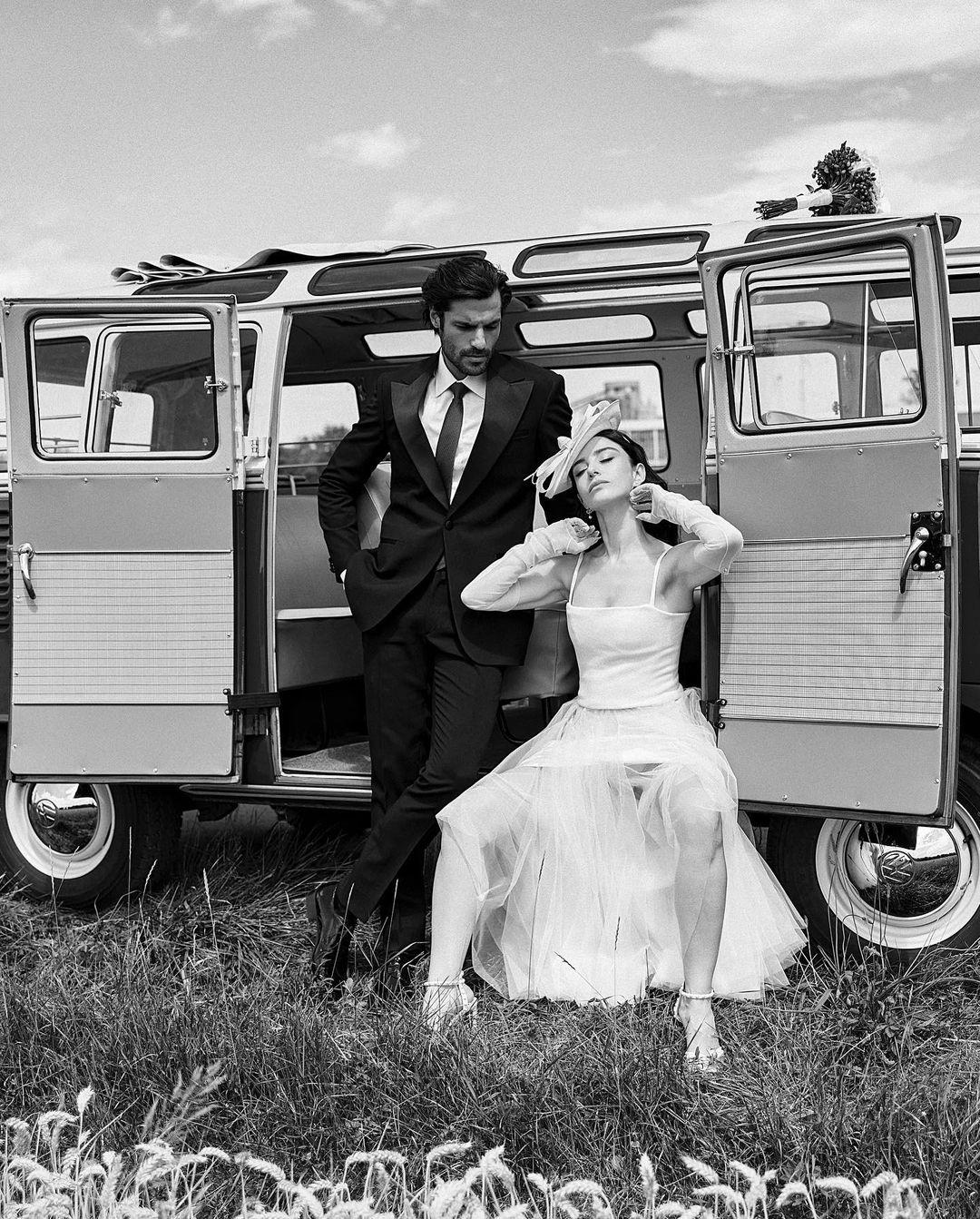 صور من زفاف سركان شاي أوغلو و أوزجي جوريل