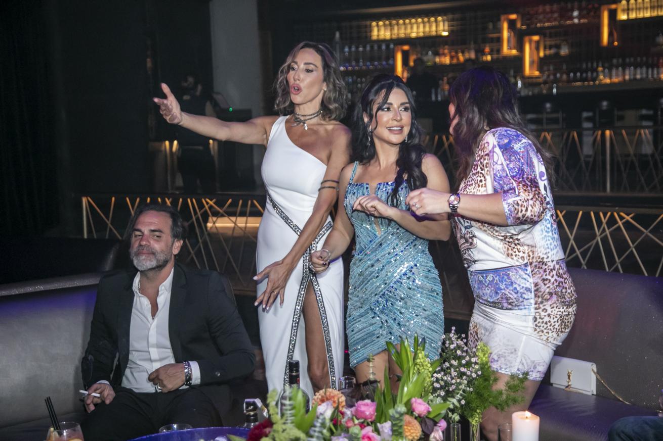 ماغي بو غصن تحتفل بعيد ميلادها مع النجوم