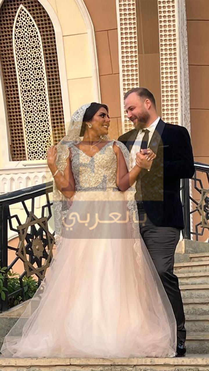 الصور الأولى من جلسة تصوير هاجر الشرنوبي في يوم زفافها