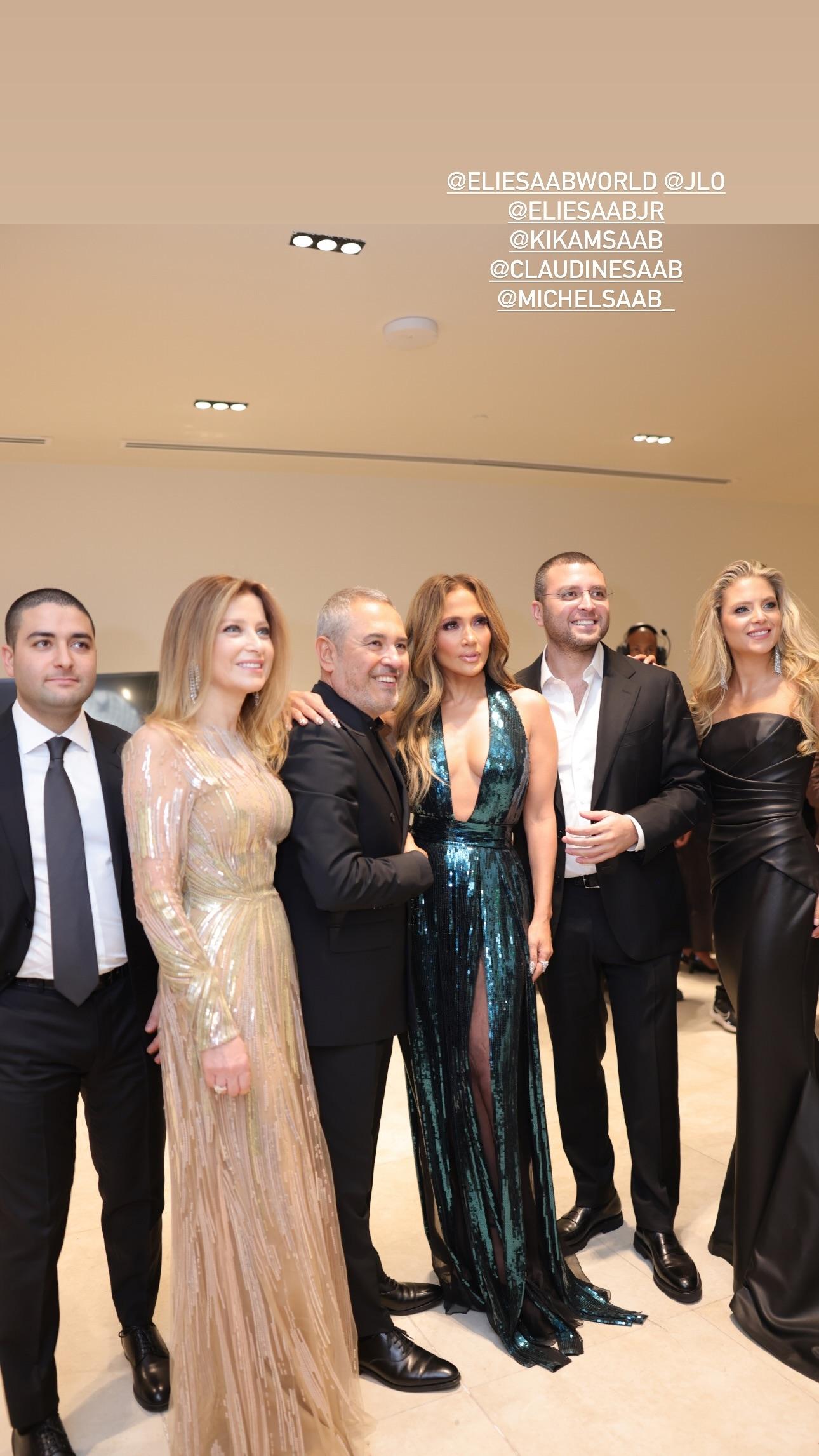 صور إطلالات نجمات العرب والعالم في عرض 1001 موسم من إيلي صعب
