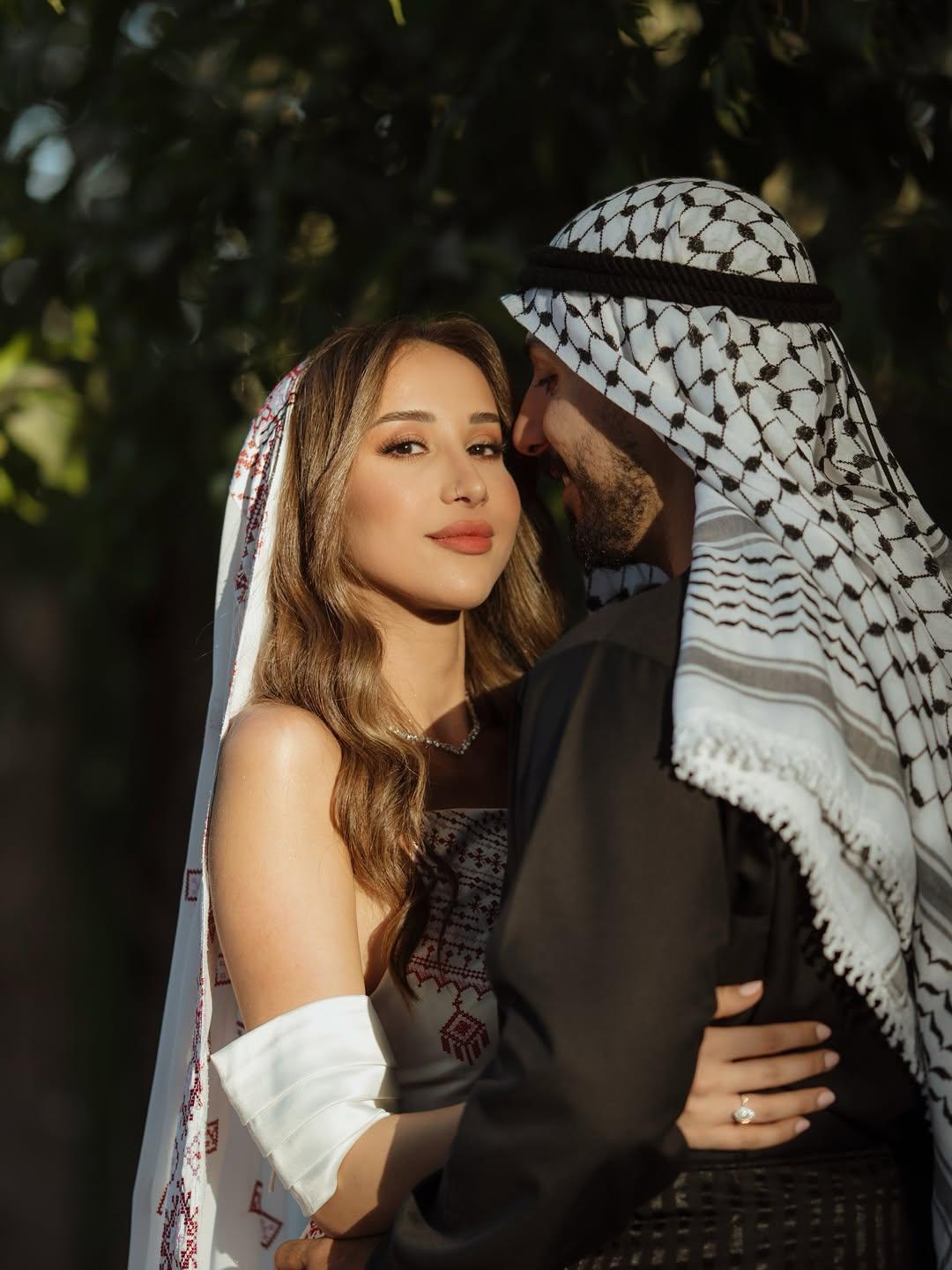 وسام قطب و سارة الشامي في حفل الحناء