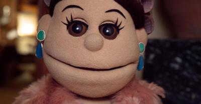 إيمان الخميسي تنسق إطلالات العودة لأبلة فاهيتا Et بالعربي