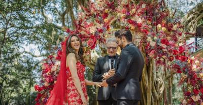 فرحان أكتر وشيباني دانديكار- الصورة من حفل زفاف الثنائي - انستغرام @faroutakhtar