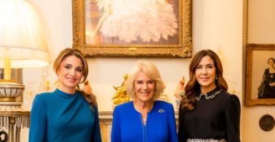 الملكة رانيا العبدالله في لندن مع الملكة القرينة كاميلا و الأميرة ماري