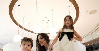 نادين نجيم مع طفليها هفن و جوفاني - صورة من إنستقرام
