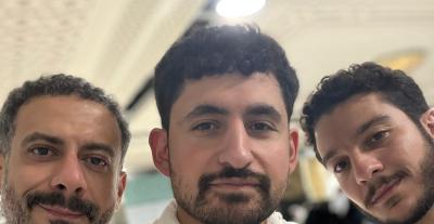 محمد فراج ونور النبوي وأمير المصري يؤدون مناسك العمرة