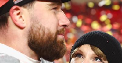تايلور سويفت و ترافيس كيلسي - صورة من انستقرام Kansas City Chiefs