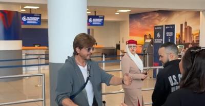 شاروخان من مطار نيويورك - Met Gala 2025