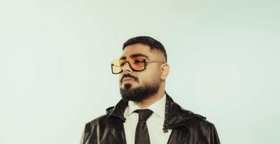 الأخرس - صورة من حسابه على فيسبوك