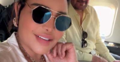 أحلام برفقة زوجها مبارك الهاجري - صورة من سناب شات