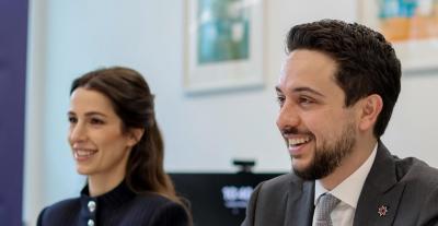 الأميرة رجوة بطقم كلاسيكي من Khaite وحذاء ألكسندر ماكوين في لندن