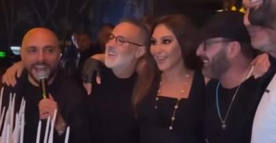 إليسا وسط الأصدقاء إليسا وسط الأصدقاء