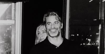 جينيفر أنيستون - جيم كورتيس - مصدر من انستغرام