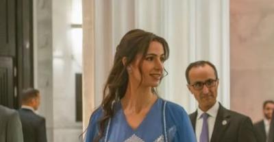 الأميرة رجوة بثوب تقليدي من ايمان الأحمد وحقيبة فالنتينو 