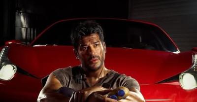 بوراك أوزجيفيت - مسرحية "أجمل فتاة في إسطنبول"