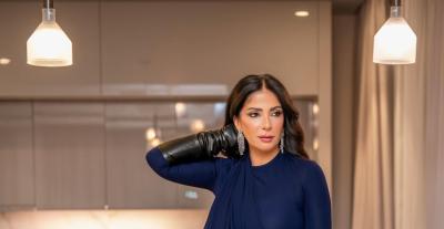 منى زكي بفستان من سبورتماكس مع مجوهرات ماسية من عزة فهمي - الصورة من انستغرام منى زكي بعدسة عبدالله عماد 