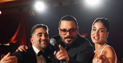 رامي عياش مع العروسين -  صورة معدلة