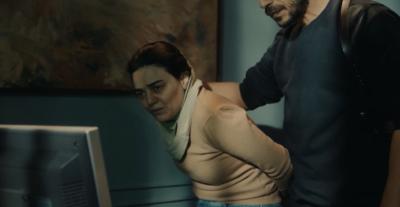 مشهد من مسلسل القيصر 