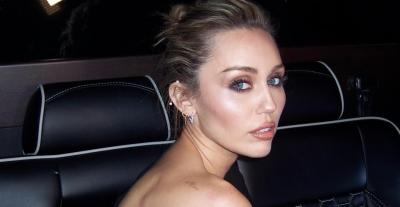 مايلي سايرس - صورة من فيسبوك