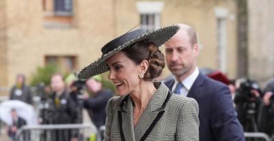 كيت ميدلتون تتألق بنمط Prince of Wales من Suzannah London