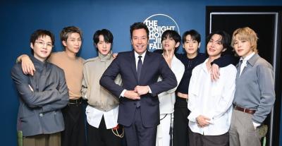 فرقة BTS من برنامج The Tonight Show - صورة من انستقرام