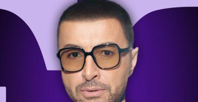 هل يحترف بلال العربي الغناء