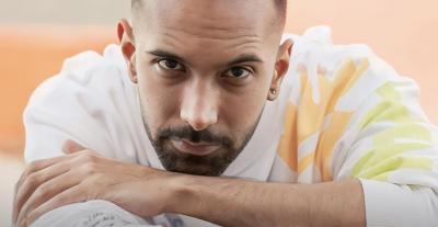 طيف إبراهيم يراهن على اسمه بعيداً عن شهرة عائلته