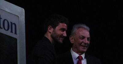 أحمد مالك أفضل ممثل في مهرجان الأقصر