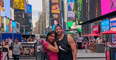 أسماء أبو اليزيد وزوجها