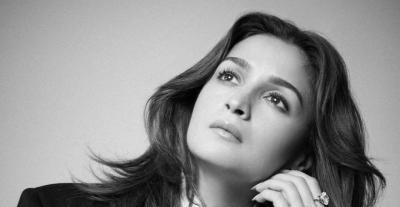 عليا بهات Alia Bhatt