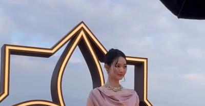 إطلالة شين مين آه في إطلاق مجموعة Louis Vuitton Mythica