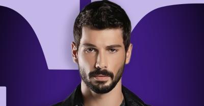 دينيز جان أكتاش بستايل رجولي من غير مبالغة